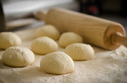 You are currently viewing Adam Ragusea Pizza Dough: The Perfect Recipe for a Heavenly Crust